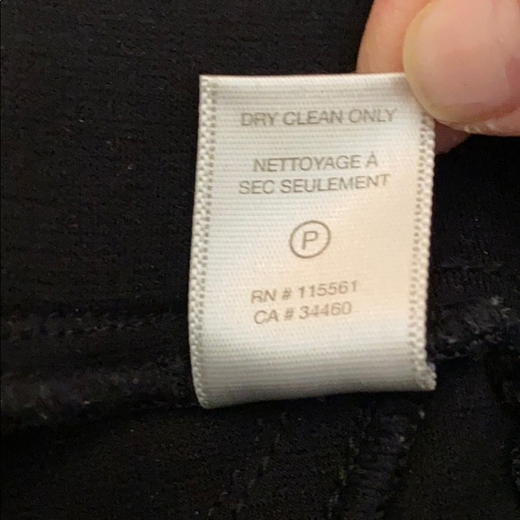 Black small leggings from 7 for All Mankind - Picture 7 of 7